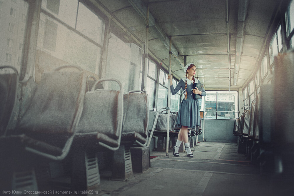 Фотосессия в старом трамвае