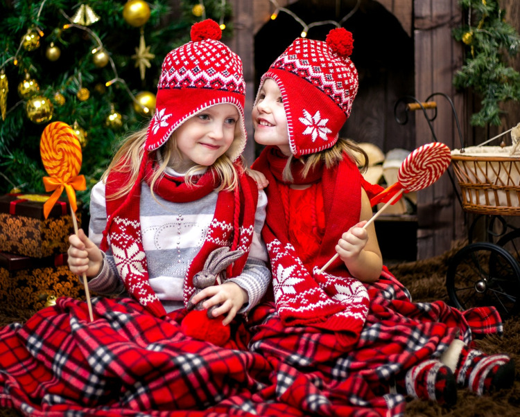 новогодние атрибуты